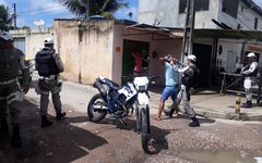 Operação no bairro do Tabuleiro dos Martins 