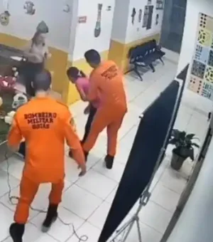 Após palestra sobre primeiros socorros, servidora engasga e é socorrida pelos bombeiros