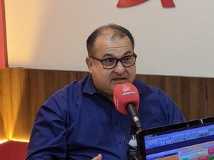 Santoro explica criação do Fundo Garantidor, e diz que servidor será beneficiado; “Era isso ou aumentar desconto do servidor”