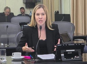 Deputada Cibele Moura volta a assumir presidência da Comissão de Constituição, Justiça e Redação da ALE
