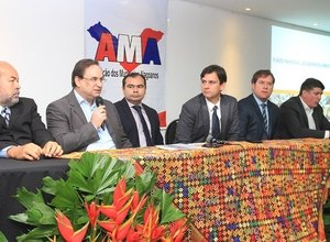 Seplag assina termo de cooperação com AMA