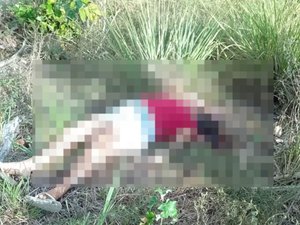 Polícia Civil investiga morte de mulher encontrada em matagal na Barra de Santo Antônio