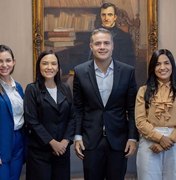 Aliados de Cícero Cavalcante podem respirar aliviados com apoio garantido dos Calheiros em Brasília