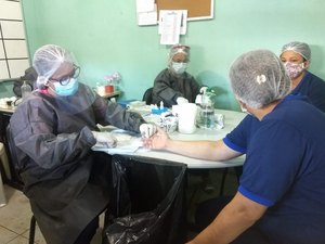 Mulheres são beneficiadas com ação do Maceió Rosa