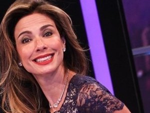 Jornal britânico classifica Luciana Gimenez como 'destruidora de lares'