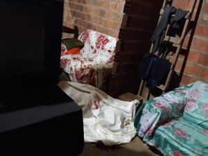 Criminosos invadem casa e assassinam jovem na zona rural de Arapiraca