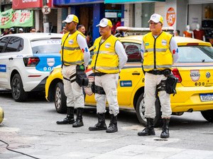 Ronda no Bairro presta atendimento a homem em situação de rua vítima de agressão