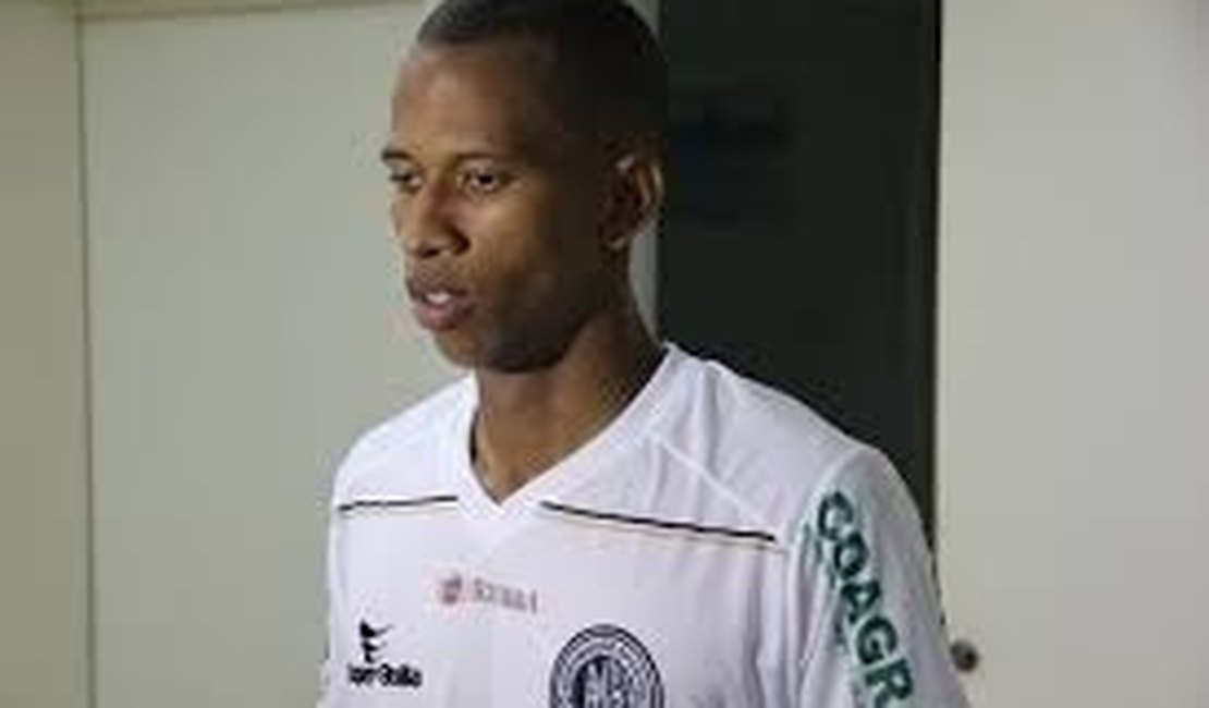 Zagueiro ex-ASA e Guarani pode reforçar América RN