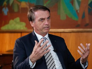 Bolsonaro cobra transparência em atos passados de bancos públicos
