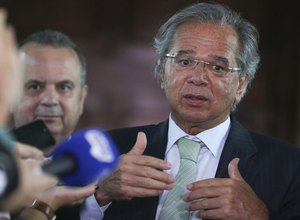 Plano de privatizações de Guedes esbarra em resistência nos ministérios