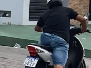 [Vídeo] Jovem é atacada por assaltante e tem celular roubado em Arapiraca