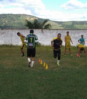 Com vários jogadores do Murici, time do Zumbi treina para 2ª divisão de Alagoas