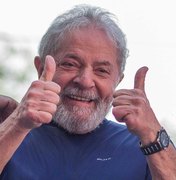 Lula sobre Aécio: ‘Não aceitou a derrota e acendeu o pavio do golpe’