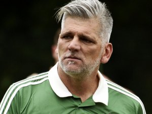 Ex-goleiro, técnico do sub 20 do Fluminense sofre acidente grave e perde filha 