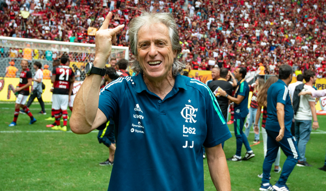 Marcos Braz e Jorge Jesus trocam mensagens e empolgam a torcida