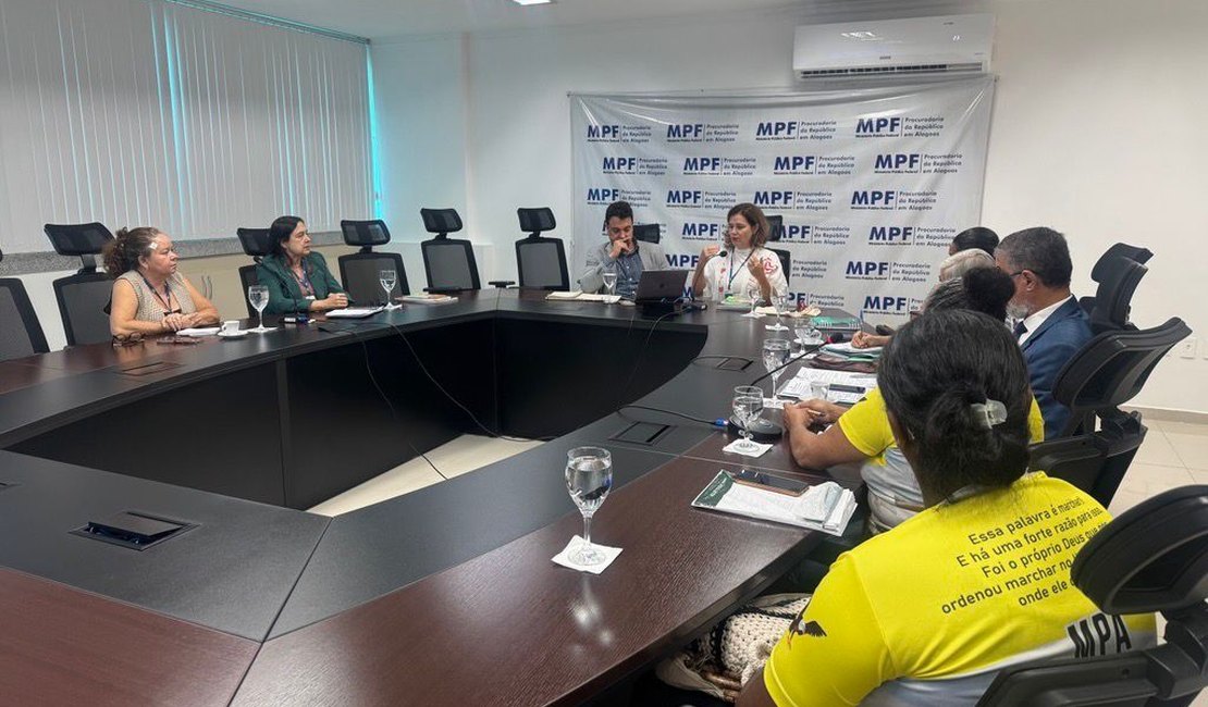 MPAL e MPF articulam inclusão de sururu na alimentação escolar em Maceió