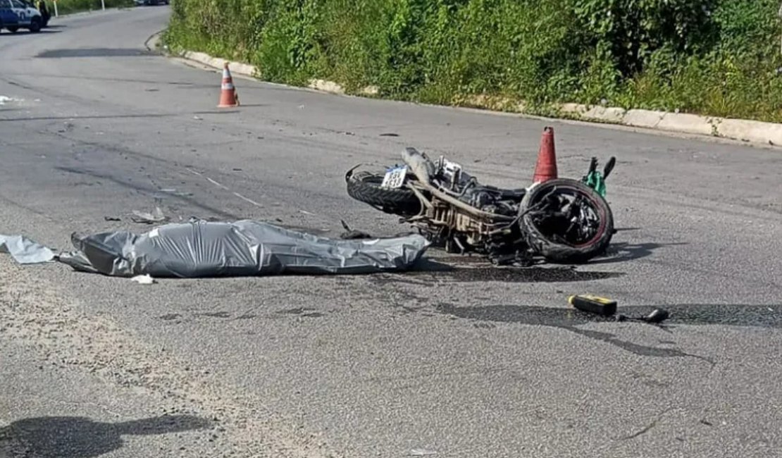 Motociclista morre após colisão com van na Ladeira da Chesf, em Rio Largo