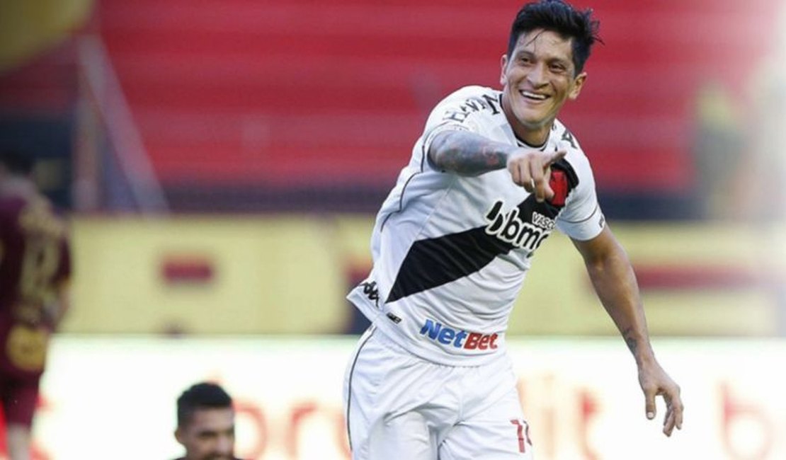 Após gol salvador, Cano celebra empate do Vasco: 'Não merecíamos perder'