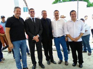 Aniversário de emancipação em Limoeiro de Anadia é marcado por inaugurações