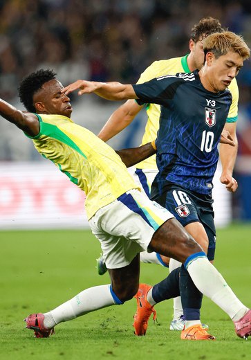 Brasil sofre virada e perde do Japão pela primeira vez na história