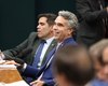 PL de Rafael Brito garante assento especial para pessoas com deficiência em aviões