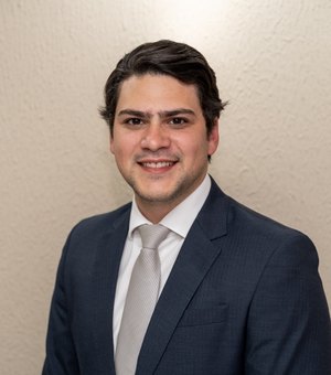 Prefeito Eduardo Bulhões anuncia rateio de mais de R$ 12 mi para todos os servidores da educação