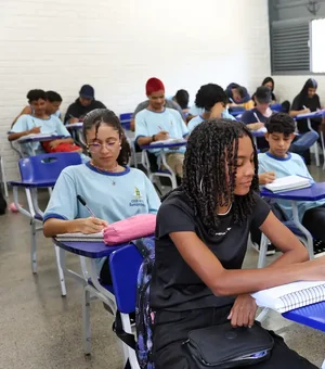 Décima parcela do Programa Pé-de-meia começa a ser paga nesta segunda (22)