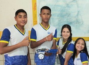 Estudantes de Arapiraca criam transporte robótico que pode substituir carroças de burro