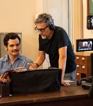Quando o filme O Agente Secreto estreia no Brasil?