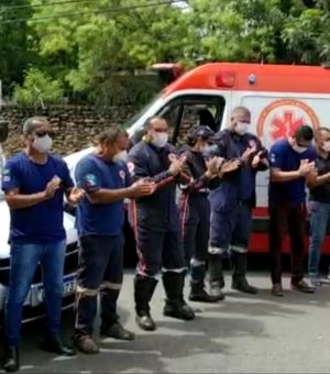 Funcionária do Samu morre por covid-19 e colegas prestam homenagem 