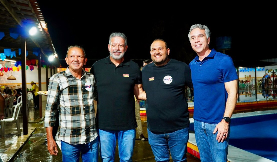 Cícero Cavalcante reúne Arthur Lira e Rafael Brito em Matriz de Camaragibe