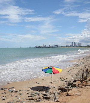 Adolescente morre após ataque de tubarão na praia Del Chifre em Olinda