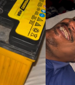 Pai usa bateria de moto para ligar ventilador e refrescar filha