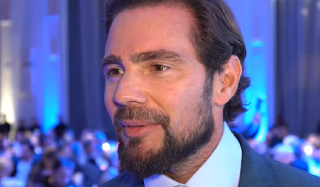 Defesa de Daniel Vorcaro usa crise no STF e pede revogação de prisão