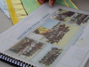 Estudantes produzem livro de poesias sobre Maceió