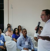 Luciano Barbosa debate com universitários o futuro da Educação em Alagoas