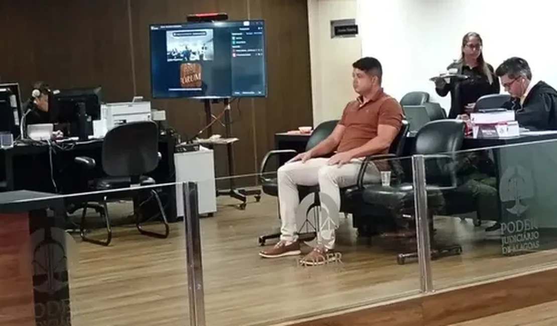 Júri absolve acusado de matar blogueiro político em Junqueiro