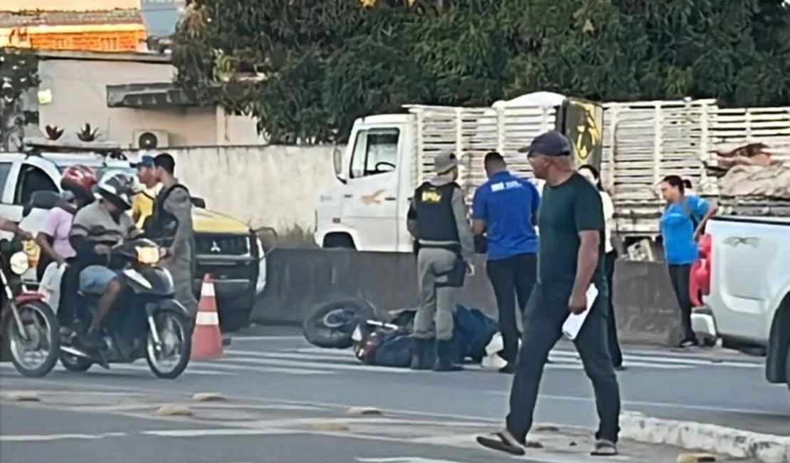 Motociclista fica gravemente ferido após se envolver em colisão na rodovia AL-110 em Arapiraca