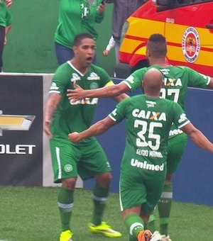 Na despedida de Oswaldo de Oliveira, Sport é goleado pela Chapecoense