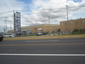 Passageira de mototáxi é apreendida com cocaína em frente a shopping da capital