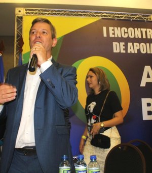 Novo partido de Jair Bolsonaro fará evento para coletar assinaturas em Maceió