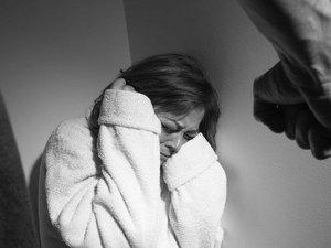 Mulher passou dez anos sendo agredida pelo marido