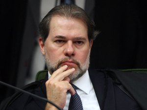 Judiciário enfrenta tensões entre lavajatismo e bolsonarismo