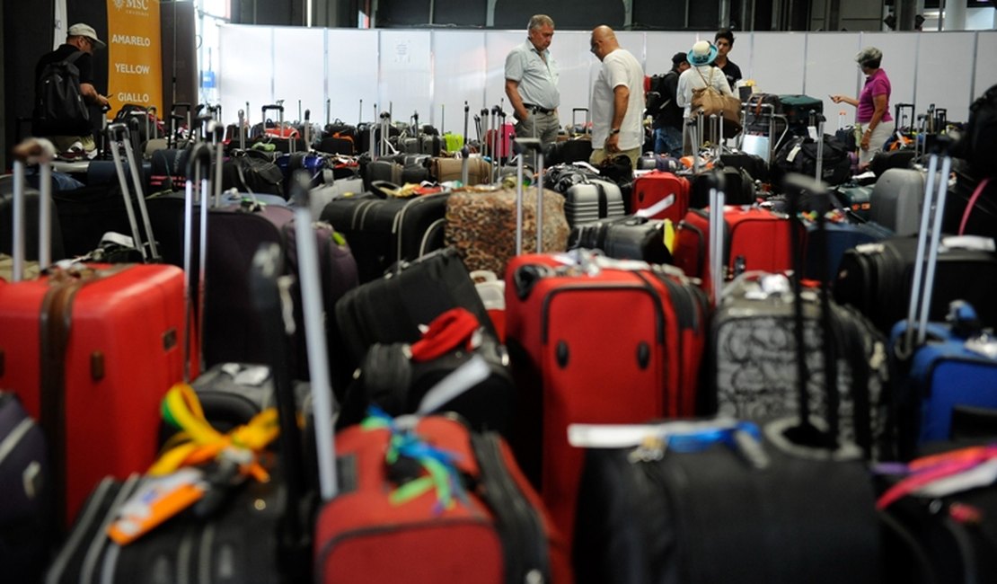 Senado pede à Câmara que derrube cobrança de bagagens em aviões