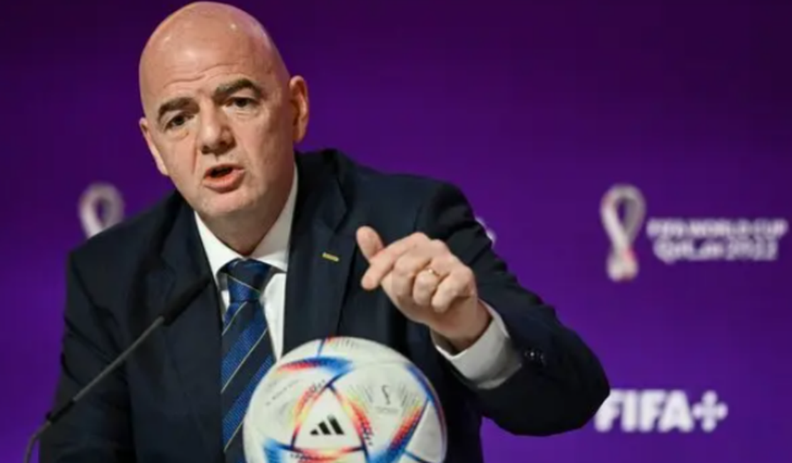 Presidente da FIFA diz que Coreia do Norte pode sediar a Copa