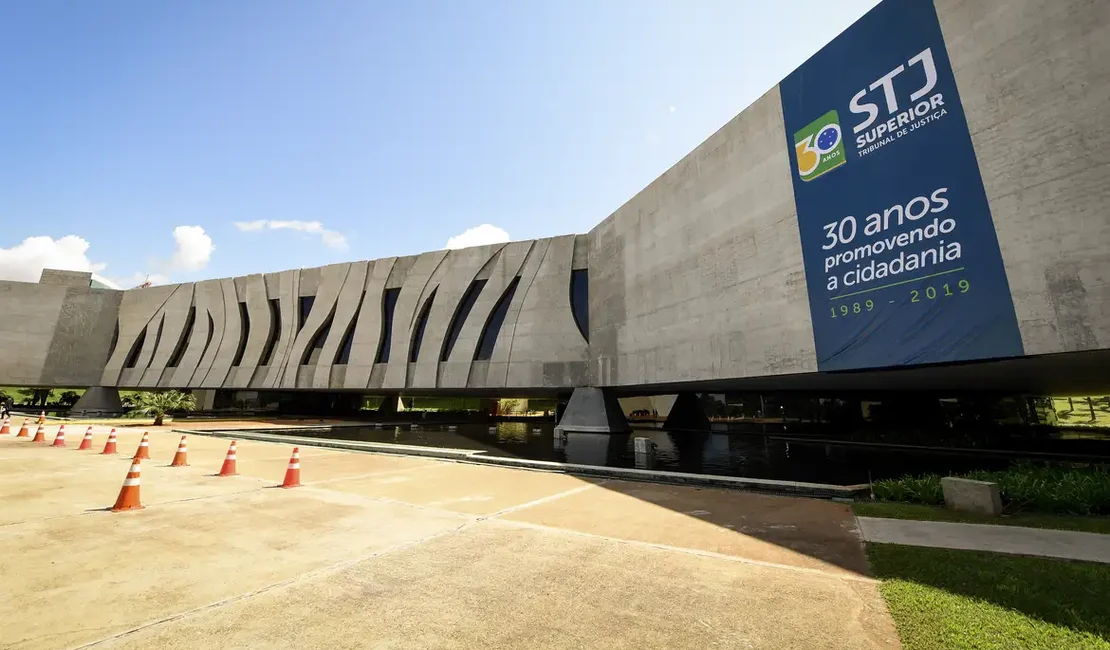 STJ autoriza faculdade a cobrar mensalidade maior de alunos calouros