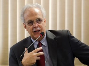 “Estamos a caminho de um suicídio planetário”, diz climatologista