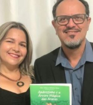 Acala confere título a jornalista Davi Salsa e psicopedagoga Fabiana Salsa por livro infantil que conta história de Arapiraca
