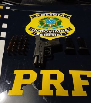 PRF prende homem por porte ilegal de arma de fogo no município de Cajueiro
