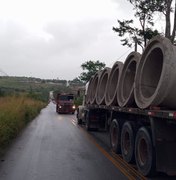 Desvio da ponte que liga os povoados rurais de Arapiraca e Feira Grande está sendo construído